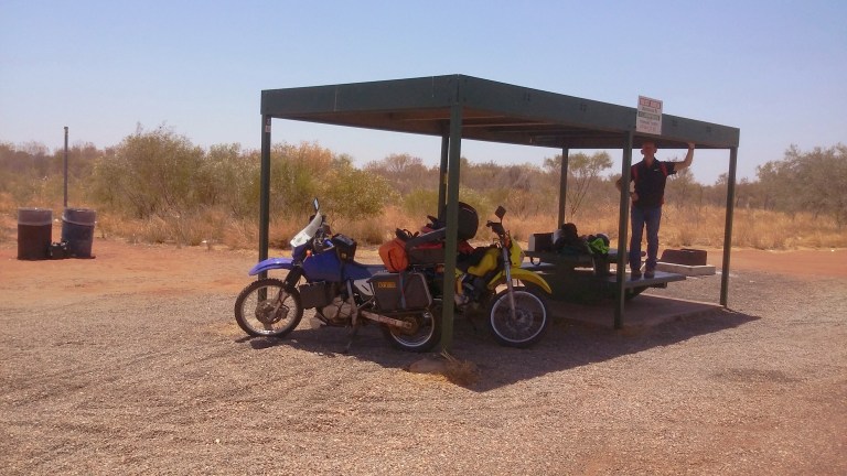 Shade Rest Stops a plenty in The Outback