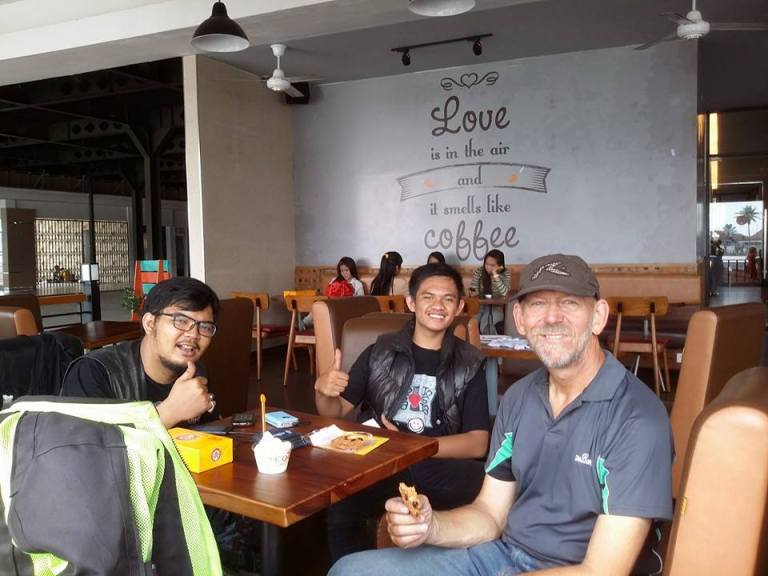 10885415_10203572800665931_78402745813034720_n